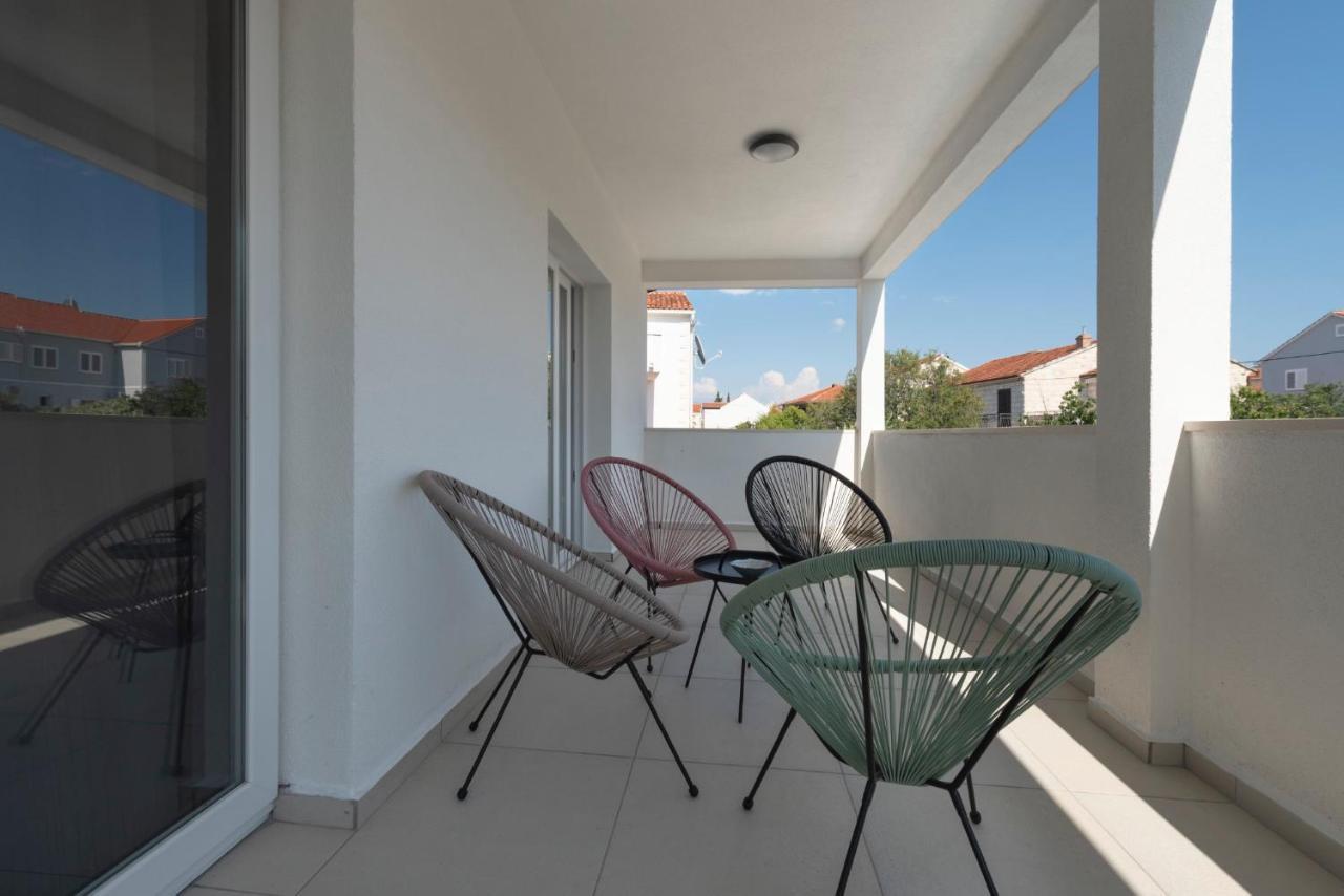 Holiday Home Lana Supetar Exterior foto
